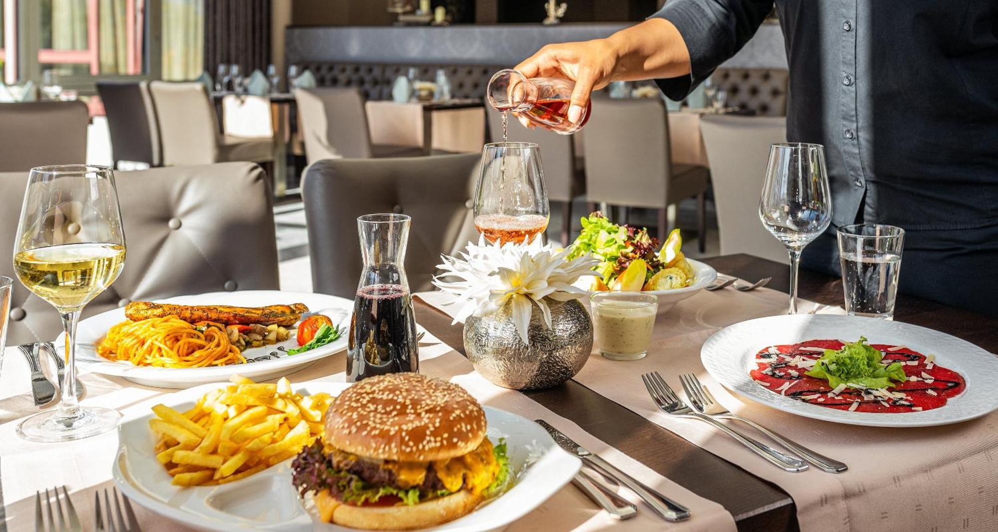 Best Western Victor'S Residenz-Hotel Rodenhof Saarbrücken Eksteriør billede
