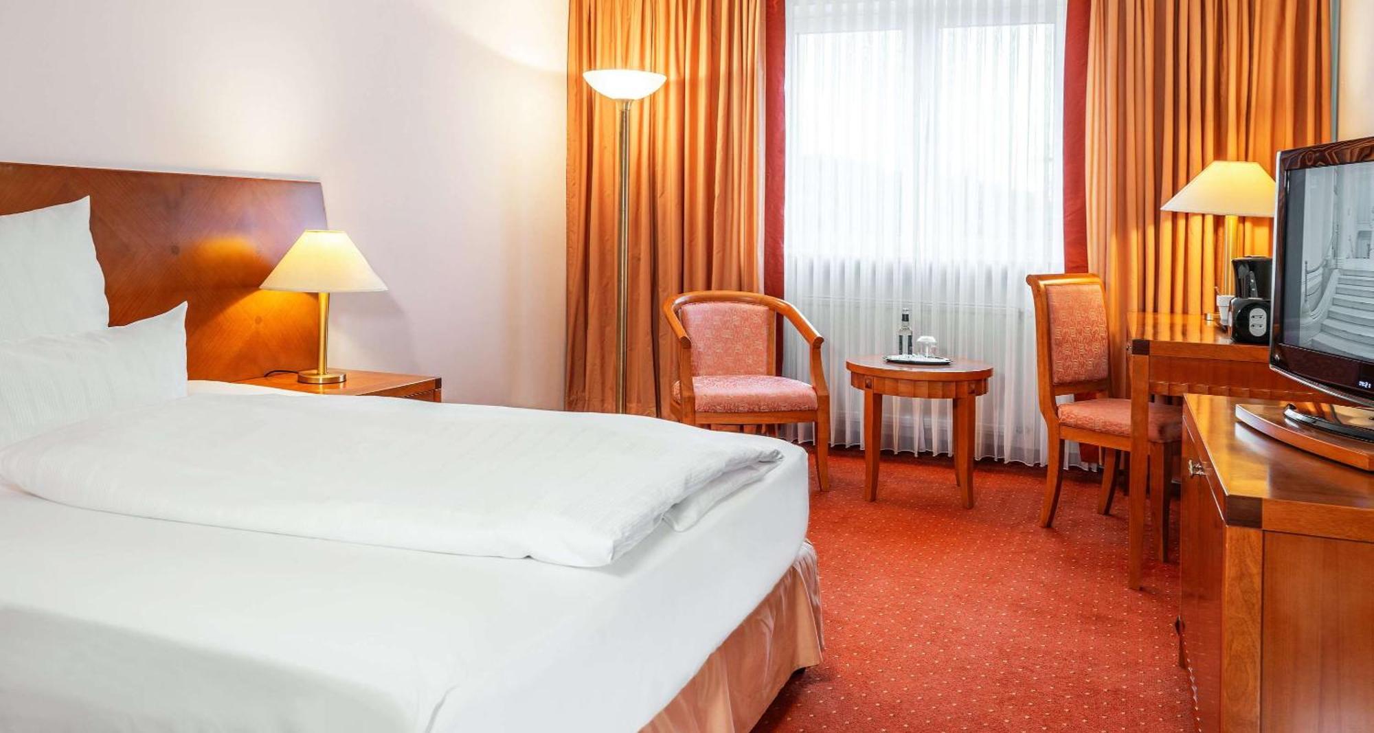 Best Western Victor'S Residenz-Hotel Rodenhof Saarbrücken Eksteriør billede